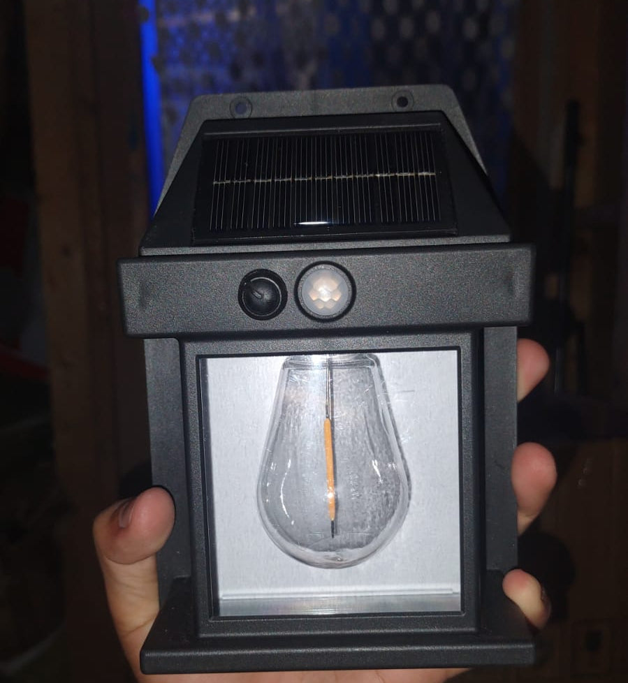 Solar Tungsten Filament Lamp Outdoor Waterproof Intelligent Induction Wall Lamp Courtyard Garden Villa Lighting(KT-666)