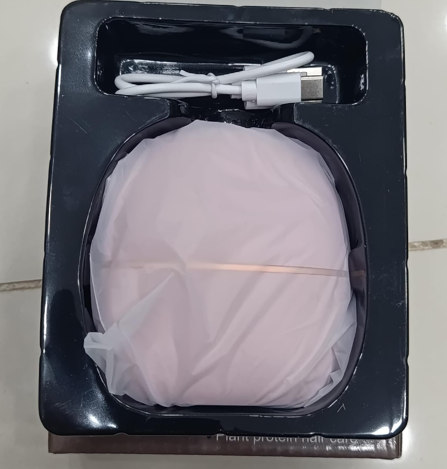 Wireless Charging Portable Multifunctional Hair Care Styling Comb (Random Color)